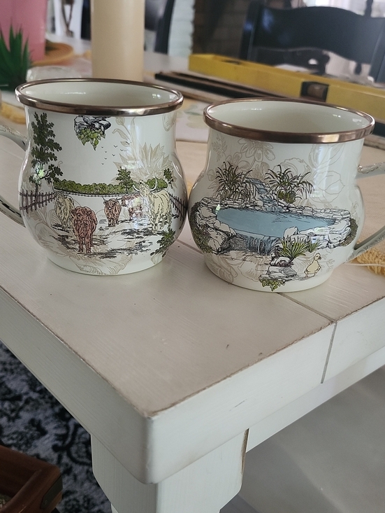 MacKenzie-Childs Other - MacKenzie-Childs Retired aurora pattern  Farmhouse Mugs with Gold Rim